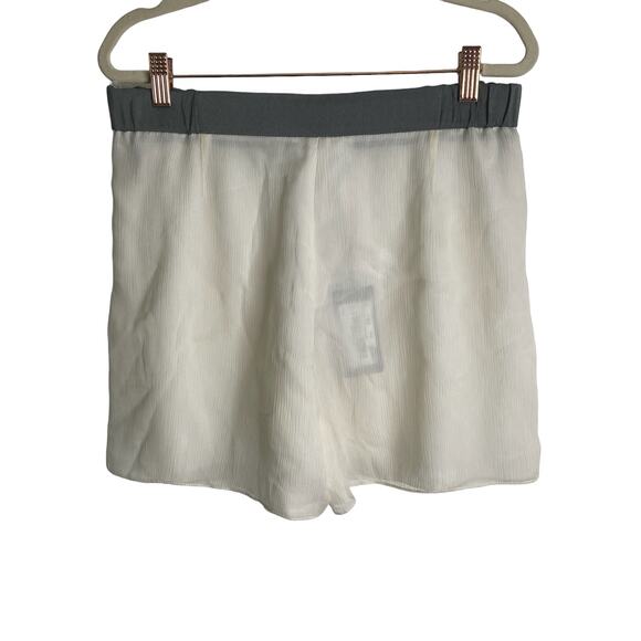 Emporio Armani 100% Mulberry Silk Shorts Elastic Waist Pull On Made in Italy 42 - Picture 2 of 9